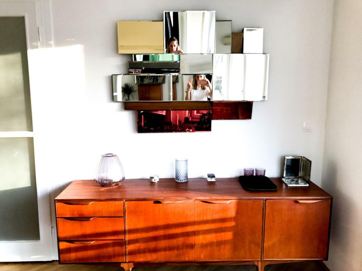 Spacious Bauhaus Icon Flat With Fitness Room In Central Buda, Close To The River And Margaret Island Budapest Eksteriør bilde